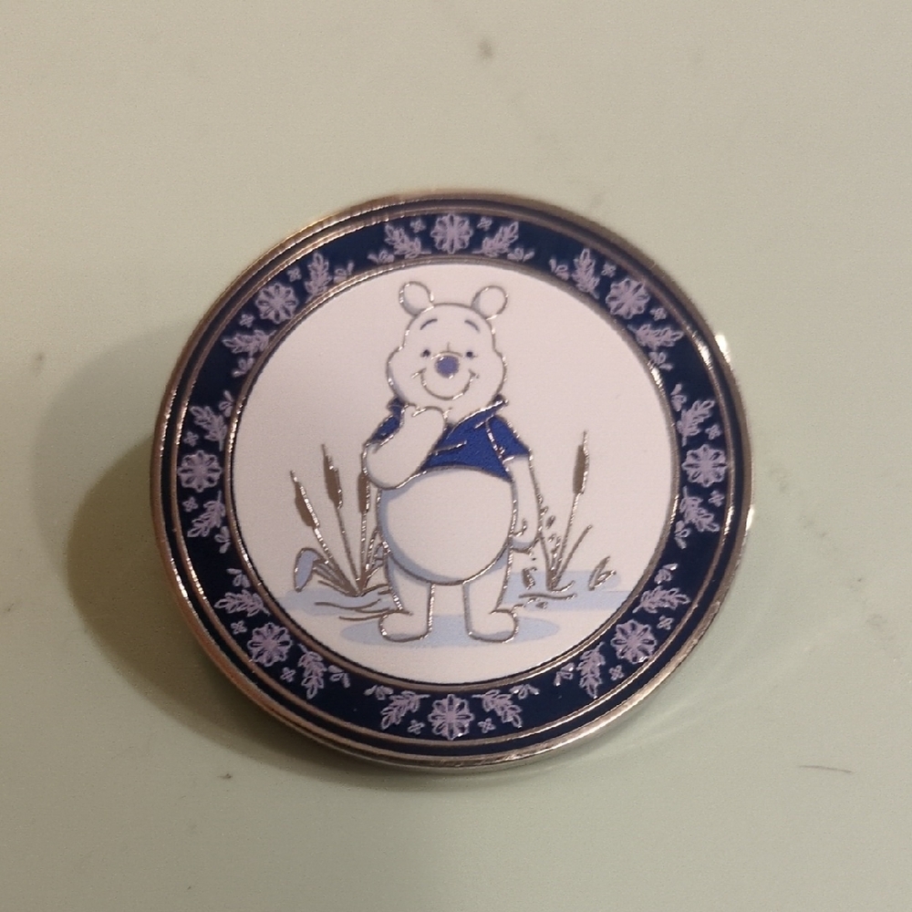 Disney Winnie the Pooh Blue and White Brooch